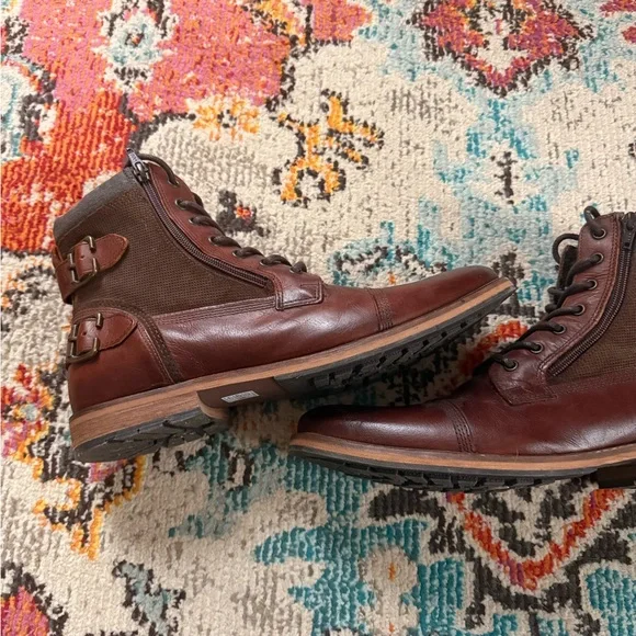 Men’s Crown Vintage Leather Lace Up Boots - Picture 5 of 8